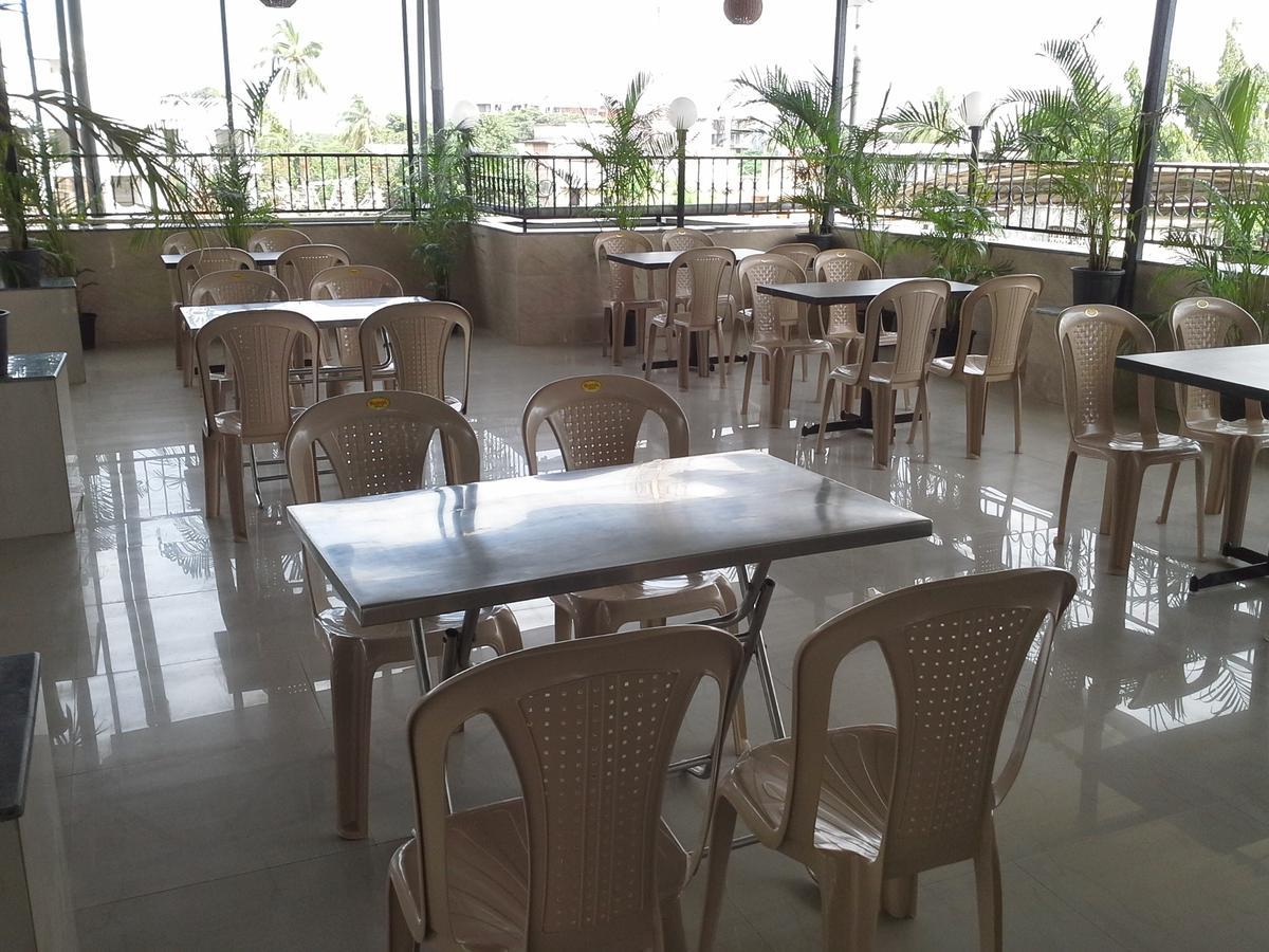 Galaxy Vaibhav Hotell Vasai-Virar City Exteriör bild